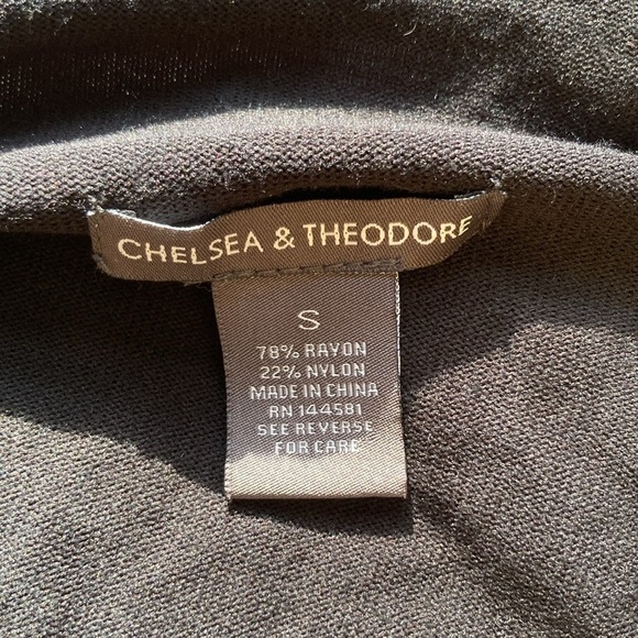 Chelsea& Theodore black unique with rivets sweater GUC size small - Picture 3 of 4